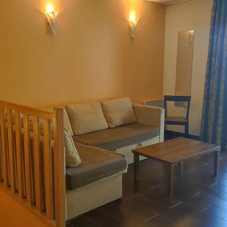 Apartmán Duplex T3 Avec Terrasse, Piscine, Sauna, Parking Et Wi-fi A Jausiers, 6 Pers - Fr-1-165b-27 Jausiers