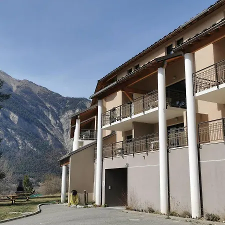 Apartmán Duplex T3 Avec Terrasse, Piscine, Sauna, Parking Et Wi-fi A Jausiers, 6 Pers - Fr-1-165b-27 Jausiers
